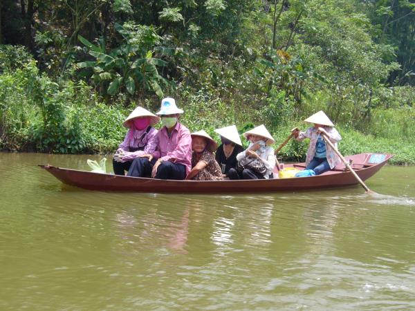 Vietnam 10 day tour, Pho the love of food