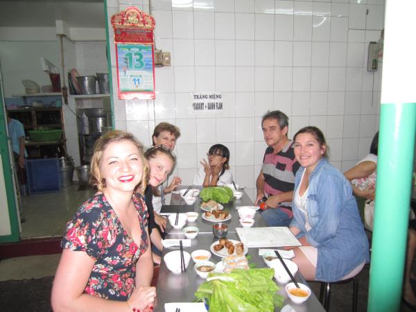 Vietnam 10 day tour, Pho the love of food
