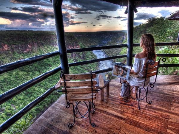 Zimbabwe wildlife holidays