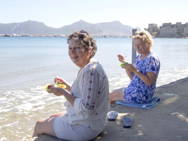 Vegetarian cuisine vacation in Greece