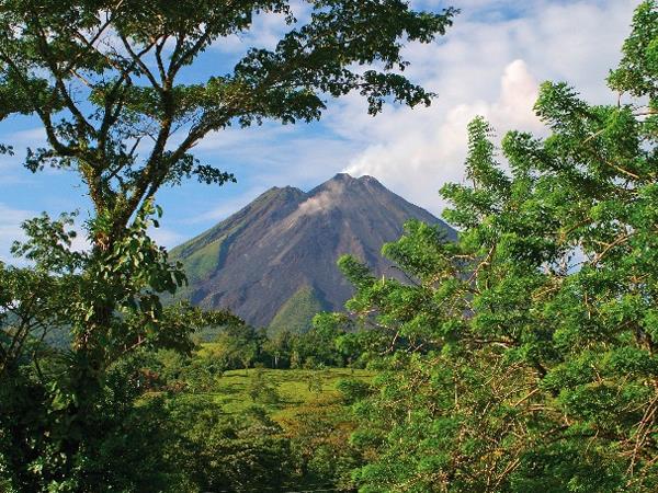 Costa Rica small group adventure vacation