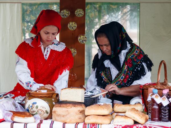 Romania activity vacation, Western Carpathians