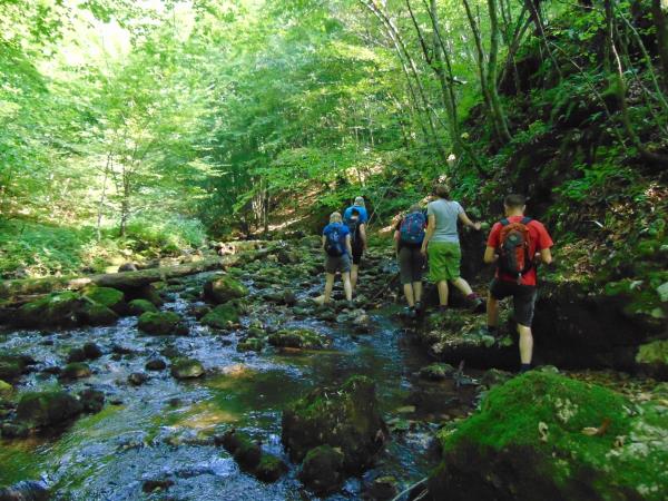 Romania activity vacation, Western Carpathians