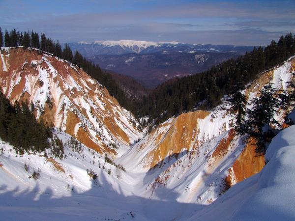 Romania ski touring vacation