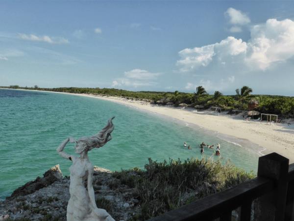 Cuba highlights and beach vacation