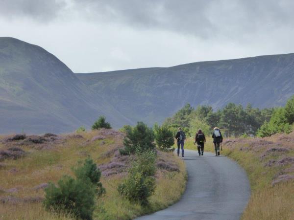Scotland self guided walking vacation