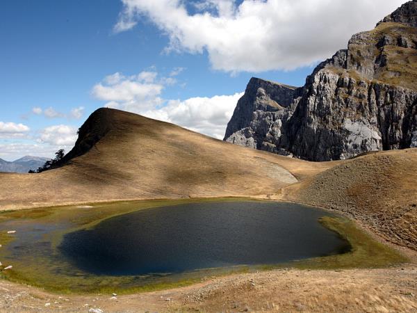 Greece self drive vacations, Vikos' Unesco Geopark