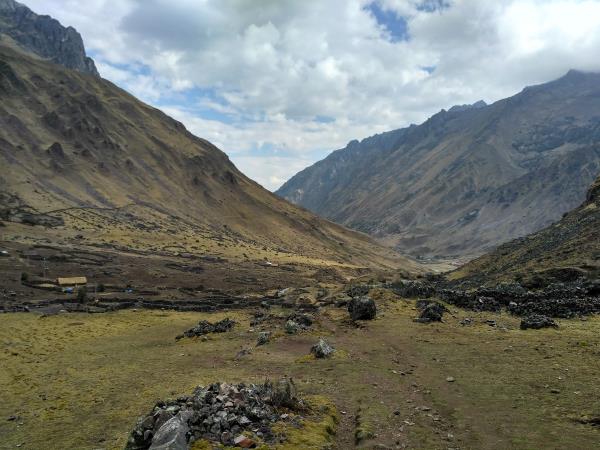 Peru trekking vacation, Lares