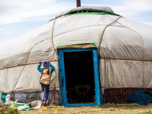 Mongolia wilderness trek in the Altai Mountains