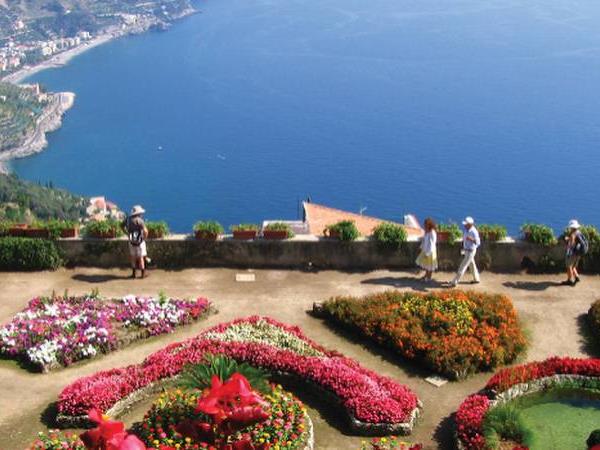 Amalfi Coast moderate hiking vacation, Italy
