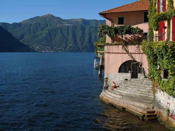 Lake Como family walking vacation, Italy