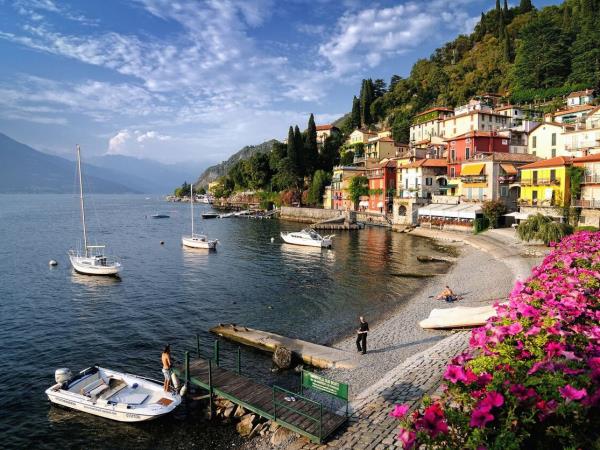Italy hiking & cultural vacation, Lake Como & Milan