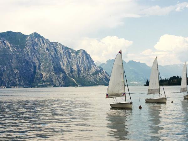 Italy hiking & cultural vacation, Lake Como & Milan