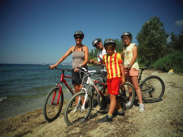 Delphi & Meteora biking & hiking holiday in Greece