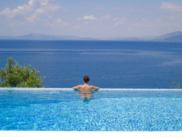 Vacation house and yoga retreat venue, Lefokastro Greece