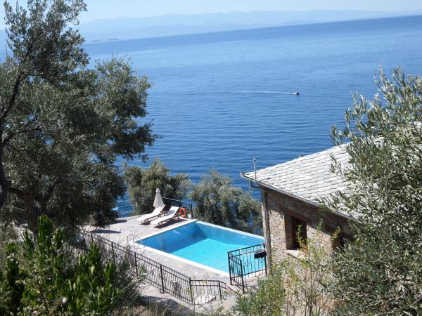 Vacation house and yoga retreat venue, Lefokastro Greece