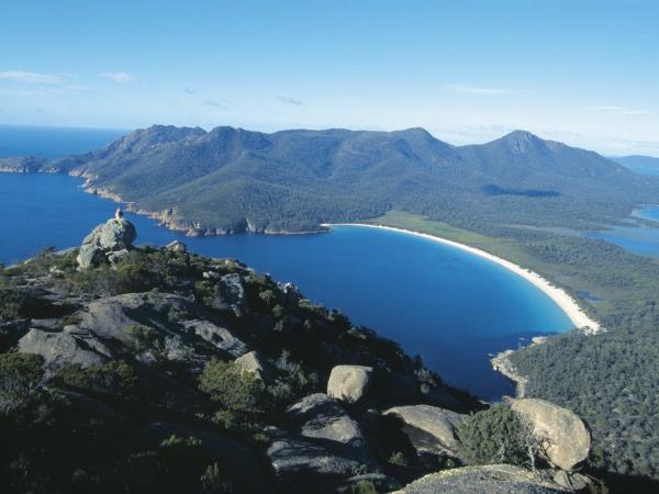 Tasmania self guided biking vacation, Australia