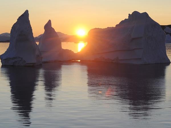 Spitsbergen luxury cruises