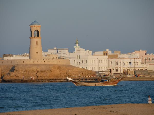 Vacation in Oman, Bedouin and fjords of Musandam