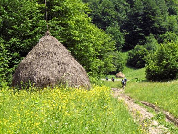 Romania cycling vacation