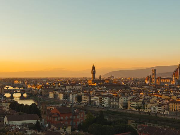 Florence to Pisa cycling vacation,