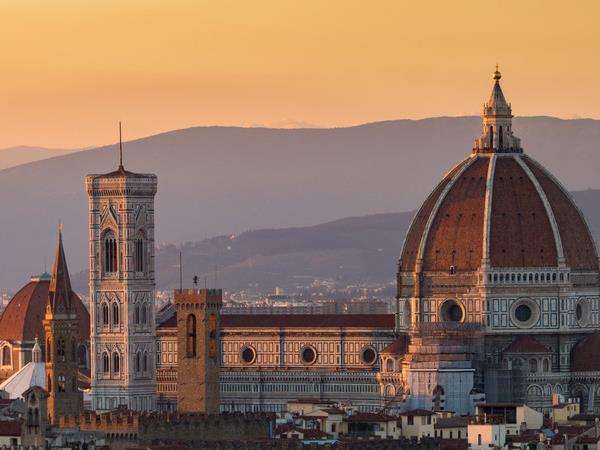 Florence to Pisa cycling vacation,