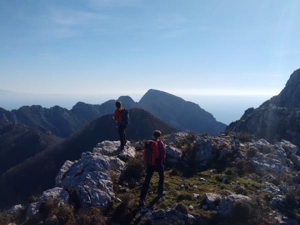Amalfi Coast budget walking vacation