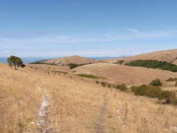 Umbria hiking holiday, self guided