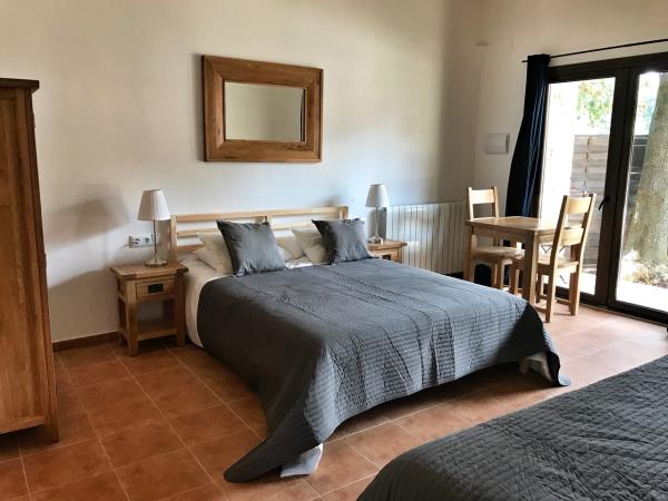 Catalonia cycling & wine tour, Spain