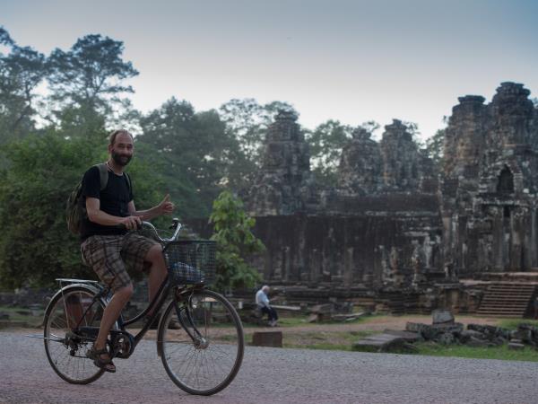 Cambodia off the beaten track tour