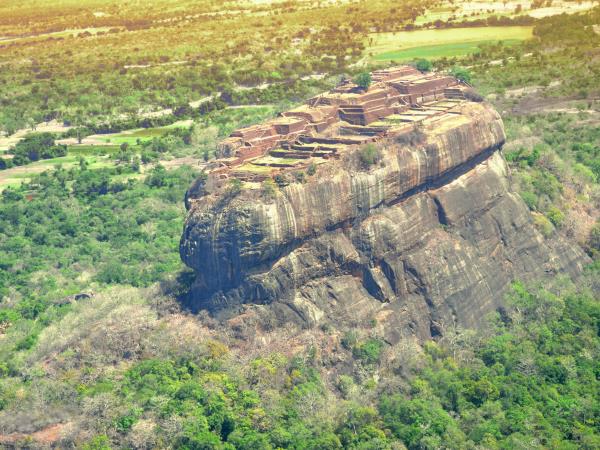 Sri Lanka vacation, culture & relaxation