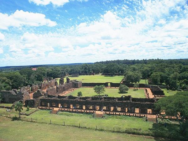 Paraguay Missiones and Iguazu tour