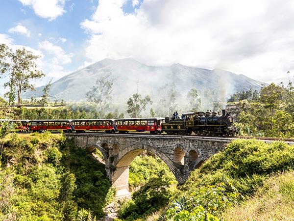 Ecuador railway vacation with Galapagos cruise