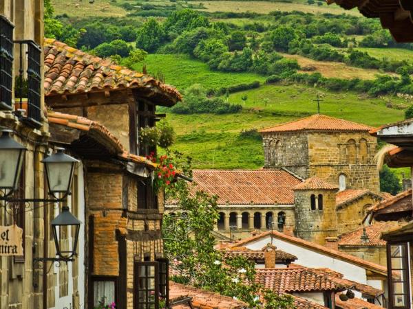 The Northern Way hiking vacation in Spain