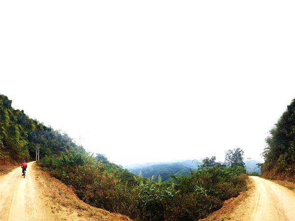 Laos cycling tour, Luang Prabang to Vientiane