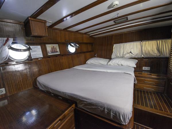 Sicily and Aeolian Islands small ship cruise