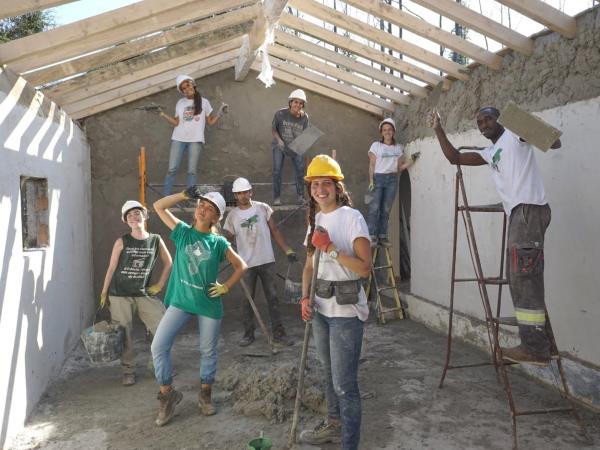 Volunteer in Portugal renovating homes
