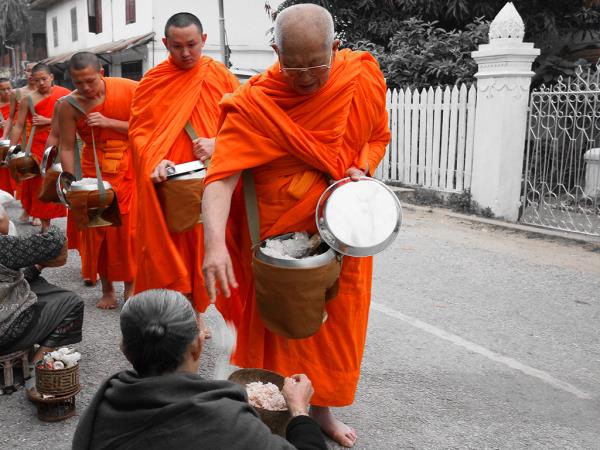 Vietnam & Laos cycling tour, Hanoi to Luang Prabang