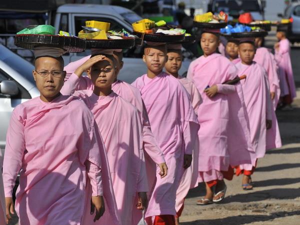 South Burma tour
