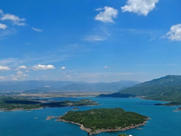 Montenegro vacation, culture and relaxation