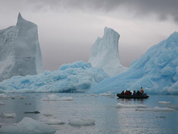 Greenland cruise and northern lights