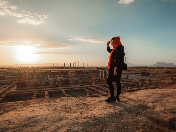 Women only tours to Iran