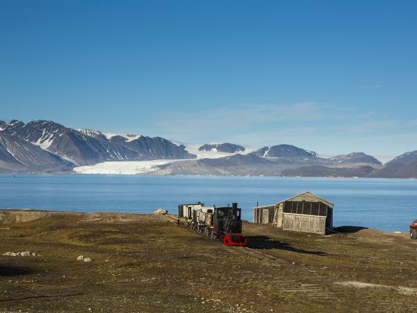 Arctic Circle sailing expedition, Spitsbergen