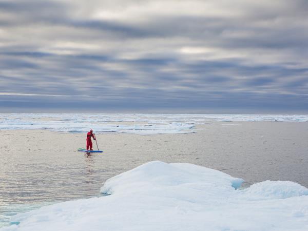 Arctic Circle sailing expedition, Spitsbergen
