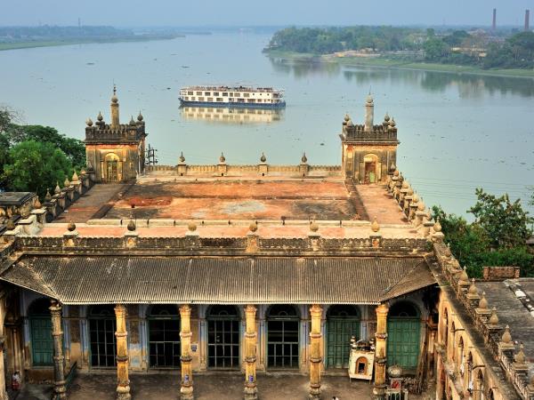 Lower Ganges river cruise in India