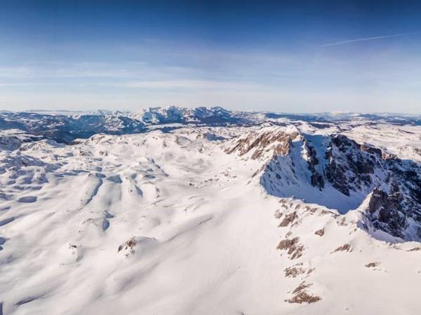 Family skiing vacation in Montenegro