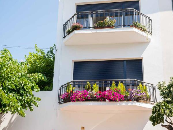 Catalonia vacation, cycling and relaxation