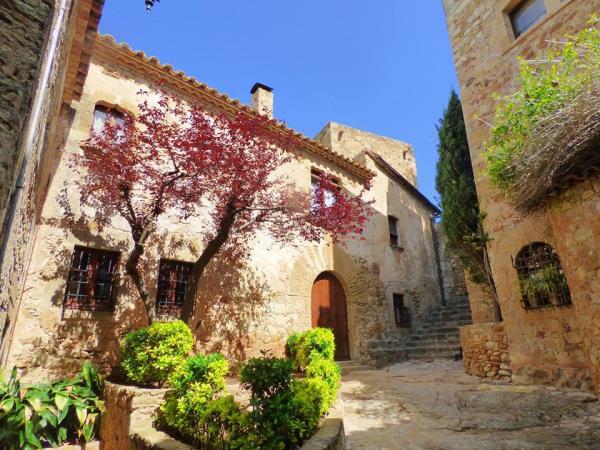 Catalonia vacation, cycling and relaxation