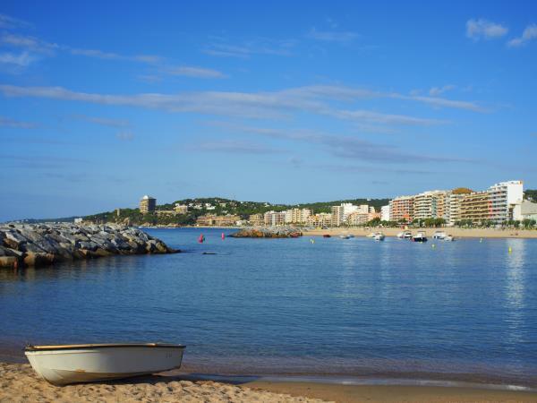 Catalonia vacation, cycling and relaxation