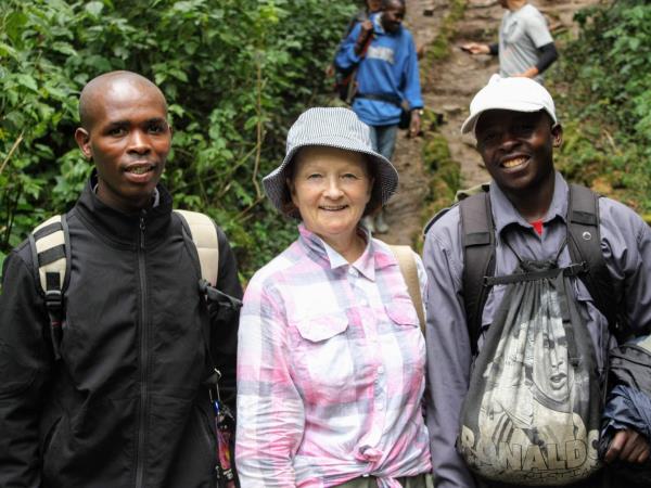 Tailor made gorilla and chimp tracking safari, Uganda